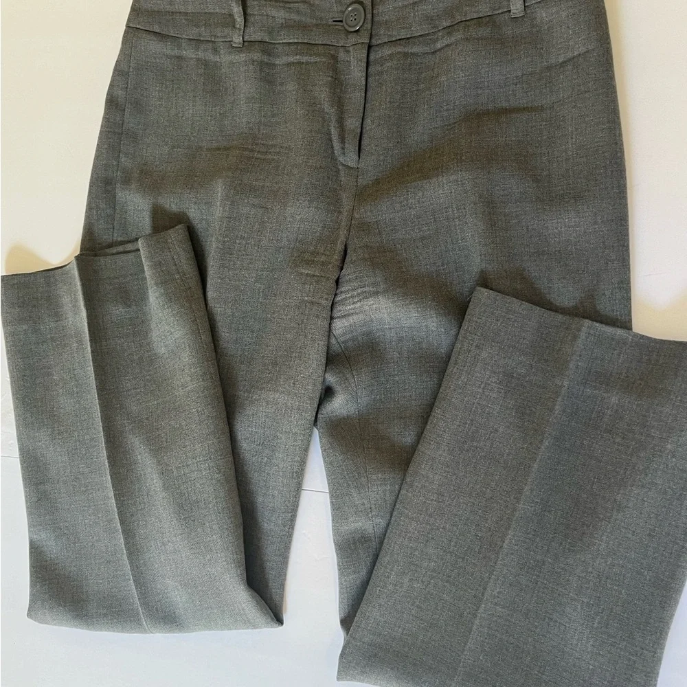 LOFT Gray Dress Pants petites 10P - Picture 3 of 5